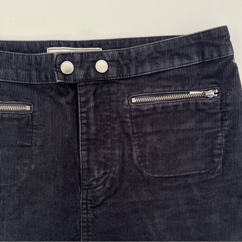 Abercrombie & Fitch Corduroy Mini Skirt Navy Blue Size 2 100% Cotton - Picture 2 of 9